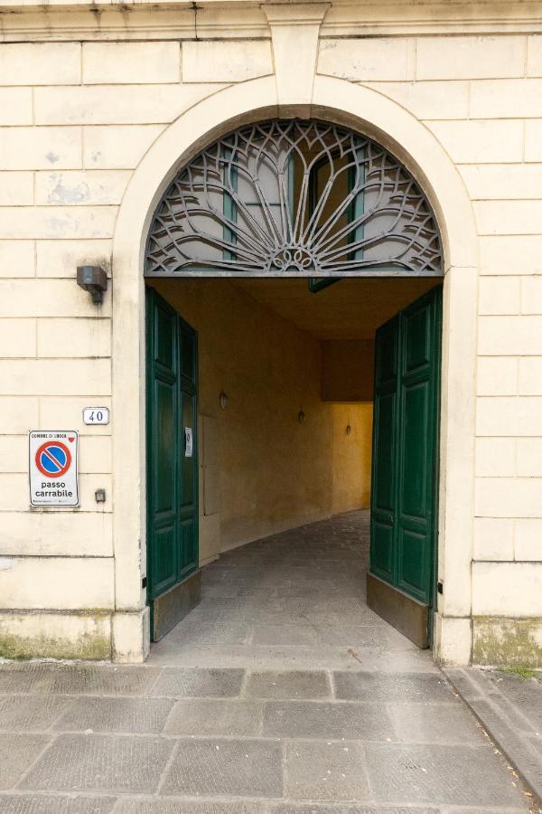 50Mt Dalle Mura+Parcheggio*Appartamento Tipico* Lucca Bagian luar foto
