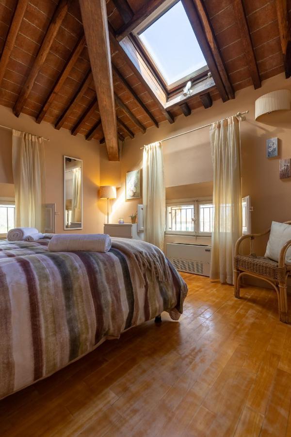 50Mt Dalle Mura+Parcheggio*Appartamento Tipico* Lucca Bagian luar foto
